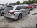 2022 Toyota Sienna — photo 4 of 19 | VIN 5TDJRKECXNS134317
