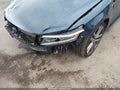 2018 Volkswagen Passat — photo 6 of 17 | VIN 1VWAA7A35JC009860