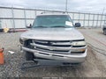 2002 Chevrolet Suburban 1500 — photo 11 of 15 | VIN 1GNEC16Z82J244251