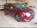 2018 Chrysler Pacifica — photo 1 of 17 | VIN 2C4RC1GG7JR155093