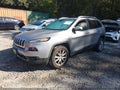 2018 Jeep Cherokee — photo 2 of 16 | VIN 1C4PJMDX1JD549968