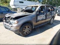 2004 BMW X5 — photo 2 of 10 | VIN 5UXFA13514LU31972