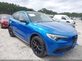 2019 Alfa Romeo Stelvio — photo 13 of 16 | VIN ZASPAKBN4K7C52044