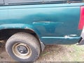 1998 Chevrolet C2500 — photo 6 of 17 | VIN 1GCGC24R3WZ279197