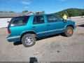 1995 Chevrolet Blazer — photo 4 of 11 | VIN 1GNDT13W7S2238232