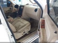2006 Ford Explorer — photo 5 of 11 | VIN 1FMEU64E06UA56276