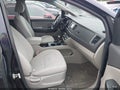 2018 Kia Sedona — photo 5 of 16 | VIN KNDMB5C16J6406800