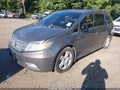 2013 Honda Odyssey — photo 2 of 15 | VIN 5FNRL5H91DB080334