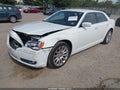 2013 Chrysler 300 — photo 2 of 12 | VIN 2C3CCAAGXDH703455