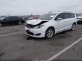 2020 Chrysler Pacifica — photo 2 of 17 | VIN 2C4RC1GG4LR171707