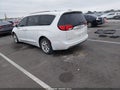 2020 Chrysler Pacifica — photo 3 of 17 | VIN 2C4RC1GG4LR171707