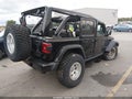 2022 Jeep Wrangler Unlimited — photo 4 of 17 | VIN 1C4JJXSJ5NW213904