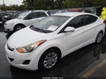 2011 Hyundai Elantra — photo 2 of 13 | VIN 5NPDH4AE4BH034346