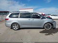 2015 Toyota Sienna — photo 14 of 17 | VIN 5TDKK3DC6FS562161