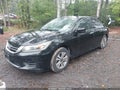 2015 Honda Accord — photo 2 of 16 | VIN 1HGCR2F38FA070219
