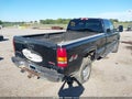 2002 Chevrolet Silverado 2500 — photo 4 of 17 | VIN 1GCHK29172E251107