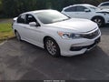 2017 Honda Accord — photo 1 of 17 | VIN 1HGCR2F55HA014758