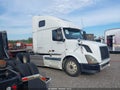 2007 Volvo VN — photo 12 of 19 | VIN 4V4NC9TG27N436554