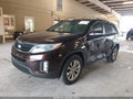 2015 Kia Sorento — photo 2 of 13 | VIN 5XYKU4A7XFG578349