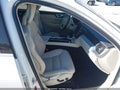 2018 Volvo XC60 — photo 5 of 16 | VIN YV4102RK8J1048116