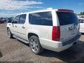2009 Cadillac Escalade ESV — photo 3 of 18 | VIN 1GYFC26279R202973