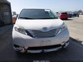 2016 Toyota Sienna — photo 12 of 16 | VIN 5TDKK3DC6GS700685