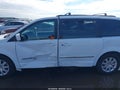2016 Chrysler Town & Country — photo 6 of 16 | VIN 2C4RC1BG1GR198747