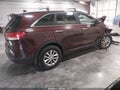 2017 Kia Sorento — photo 4 of 16 | VIN 5XYPG4A33HG247237