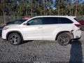 2018 Toyota Highlander — photo 14 of 18 | VIN 5TDBZRFH7JS891757