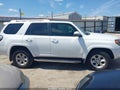 2015 Toyota 4Runner — photo 13 of 19 | VIN JTEZU5JR6F5090705