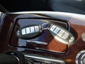 2015 Infiniti Q70 — photo 11 of 16 | VIN JN1BY1AR2FM561440