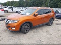 2017 Nissan Rogue — photo 2 of 20 | VIN JN8AT2MT0HW388467