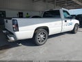 2000 Chevrolet Silverado 1500 — photo 4 of 17 | VIN 1GCEC14T0YE338178