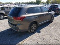 2017 Mitsubishi Outlander — photo 4 of 15 | VIN JA4AD2A36HZ011793