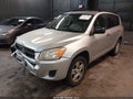 2009 Toyota RAV4 — photo 2 of 18 | VIN JTMBF33V39D019728