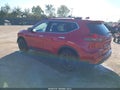 2017 Nissan Rogue — photo 3 of 16 | VIN 5N1AT2MV9HC802890