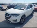 2018 Nissan Rogue — photo 2 of 18 | VIN JN8AT2MT2JW469525