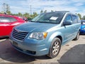 2010 Chrysler Town & Country — photo 2 of 11 | VIN 2A4RR5D15AR143167