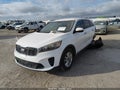 2019 Kia Sorento — photo 2 of 22 | VIN 5XYPGDA51KG490151