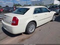 2009 Chrysler 300 — photo 4 of 16 | VIN 2C3KA43D69H551607