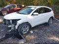 2019 Honda HR-V — photo 2 of 17 | VIN 3CZRU5H56KM722477