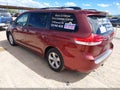 2011 Toyota Sienna — photo 3 of 11 | VIN 5TDKK3DC6BS155404
