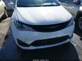 2020 Chrysler Pacifica — photo 6 of 21 | VIN 2C4RC1FG9LR110368