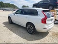 2022 Volvo XC90 — photo 3 of 17 | VIN YV4102CK3N1862950