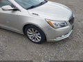 2015 Buick LaCrosse — photo 6 of 12 | VIN 1G4GB5G39FF170218