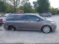 2011 Toyota Sienna — photo 14 of 21 | VIN 5TDYK3DC6BS083906