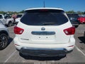 2017 Nissan Pathfinder — photo 16 of 17 | VIN 5N1DR2MN2HC649426