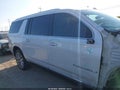 2022 GMC Yukon XL — photo 14 of 17 | VIN 1GKS2JKL9NR246018