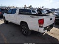 2017 Toyota Tacoma — photo 3 of 19 | VIN 3TMBZ5DN6HM007299