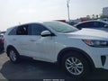 2019 Kia Sorento — photo 6 of 16 | VIN 5XYPG4A34KG549983